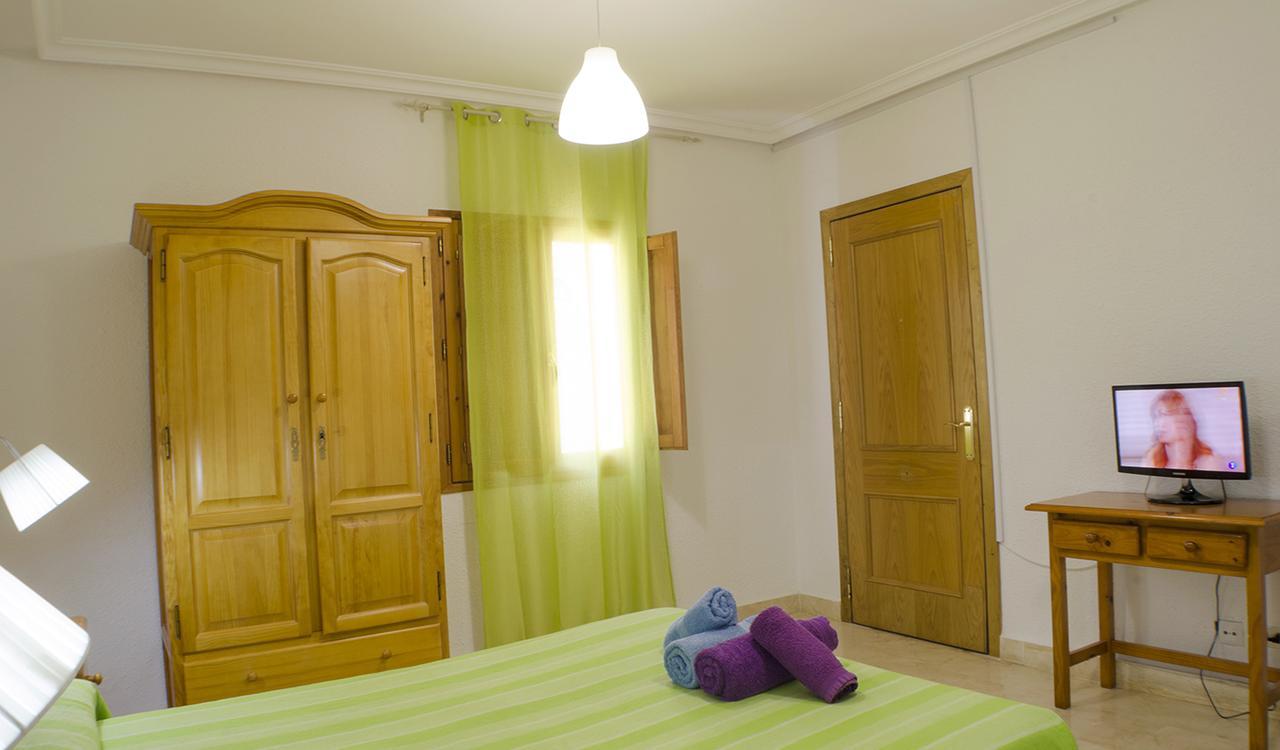 Hostal Los Calatravos Альканьїс Екстер'єр фото